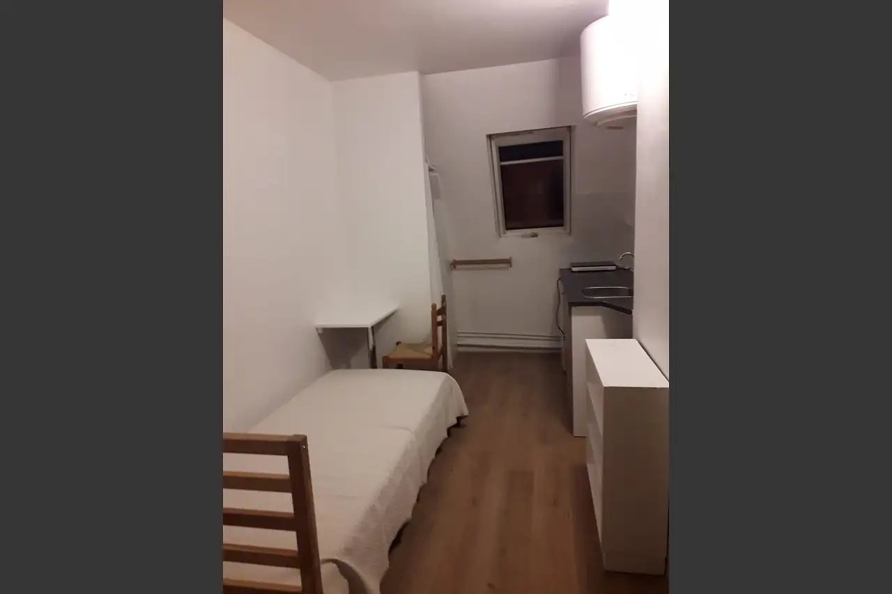 Appartement à louer, 14m², Paris 17ème