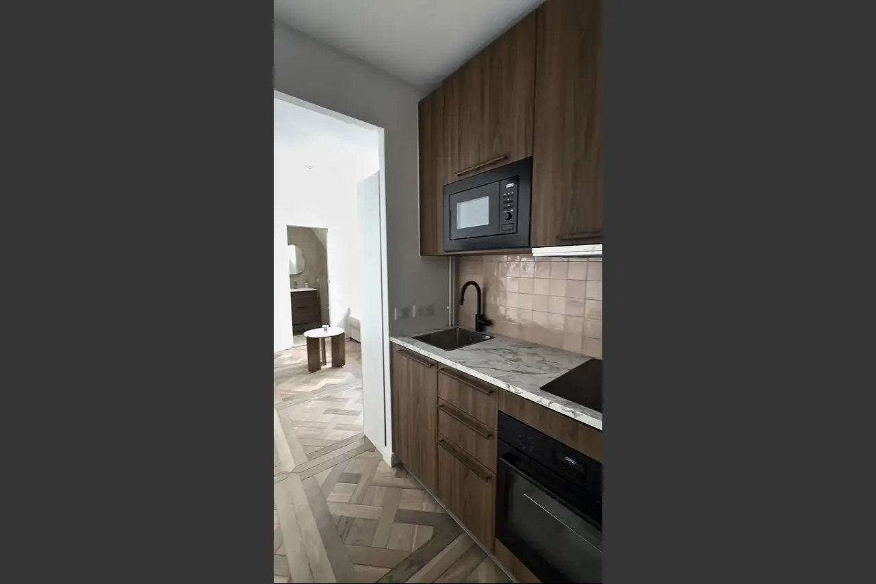Appartement à louer, 18m², Paris 16ème