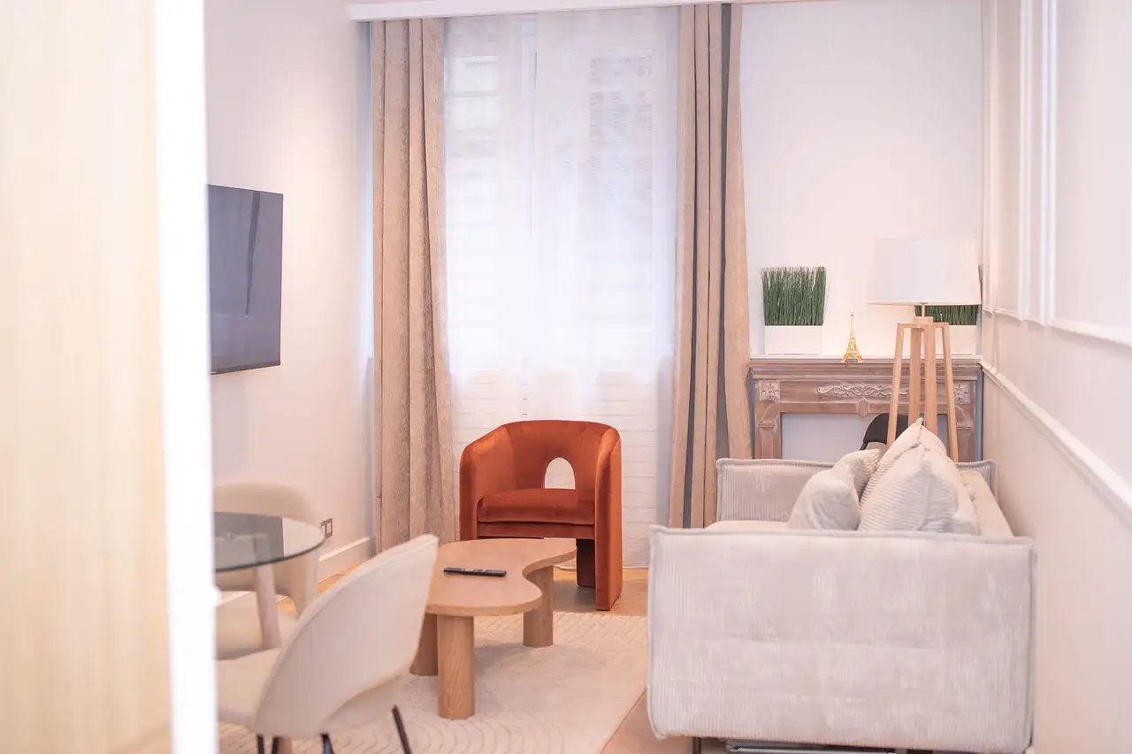 Maison à louer, 50m², Paris 8ème