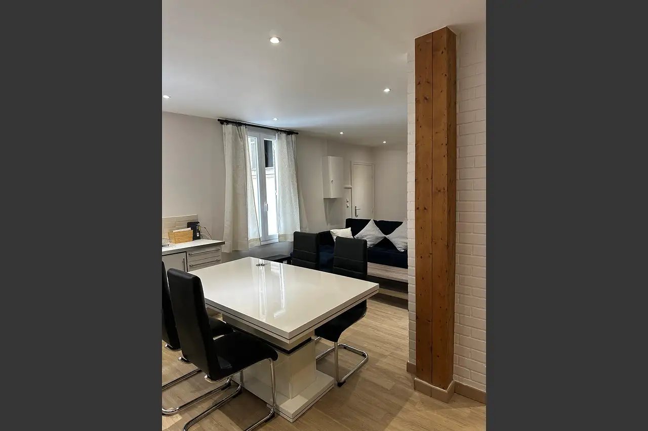 Maison à louer, 60m², Paris 17ème