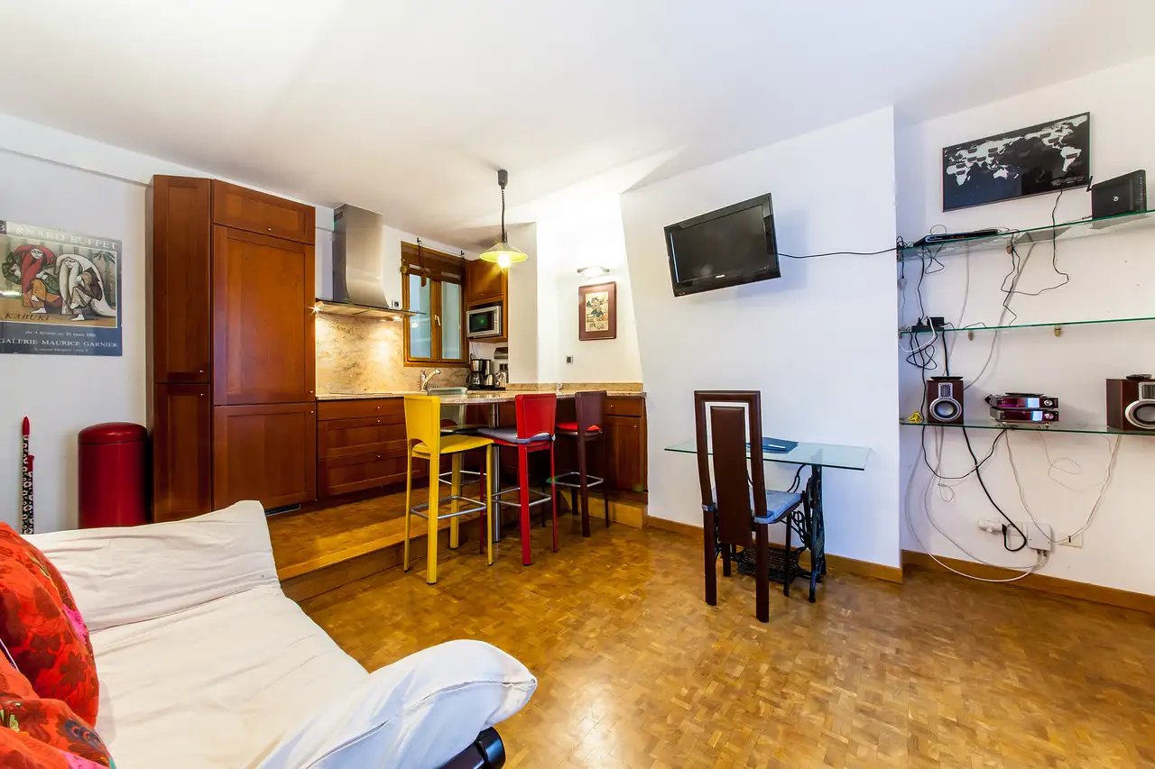 Maison à louer, 40m², Paris 6ème