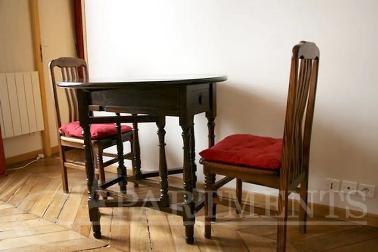 Maison à louer, 40m², Paris 7ème