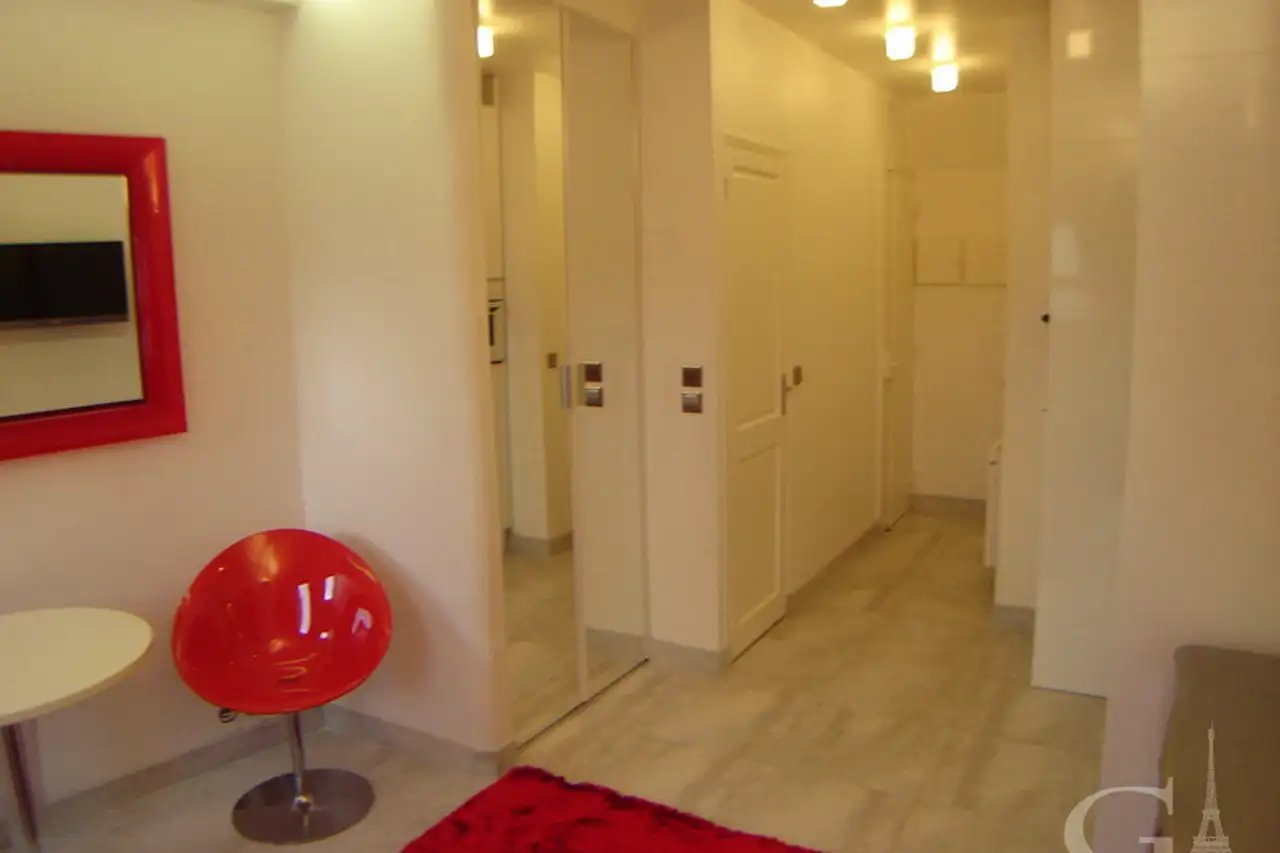 Appartement à louer, 20m², Paris 8ème