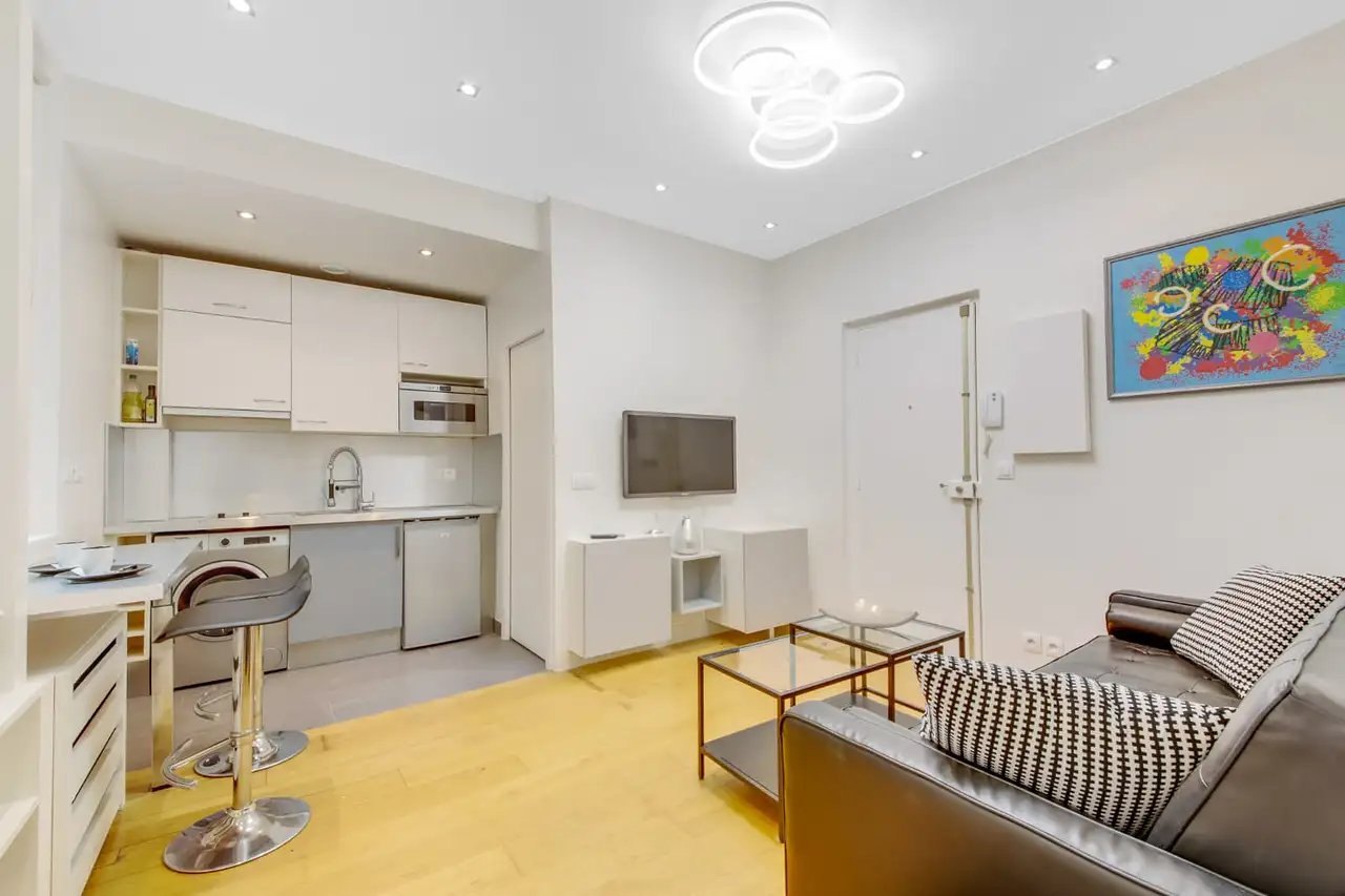 Maison à louer, 30m², Paris 8ème