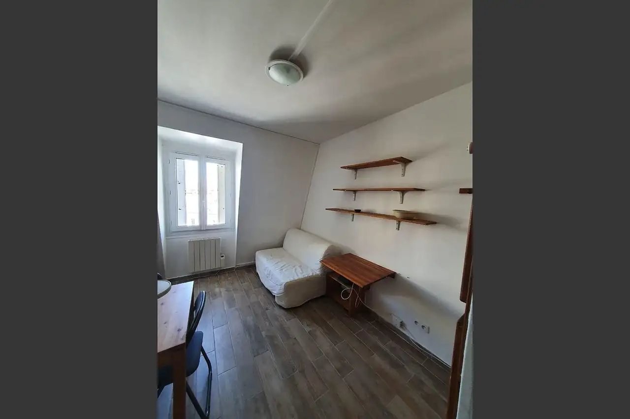 Maison à louer, 30m², Paris 18ème