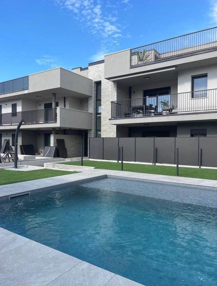 Maison à vendre, 126m², Le Lardin-Saint-Lazare