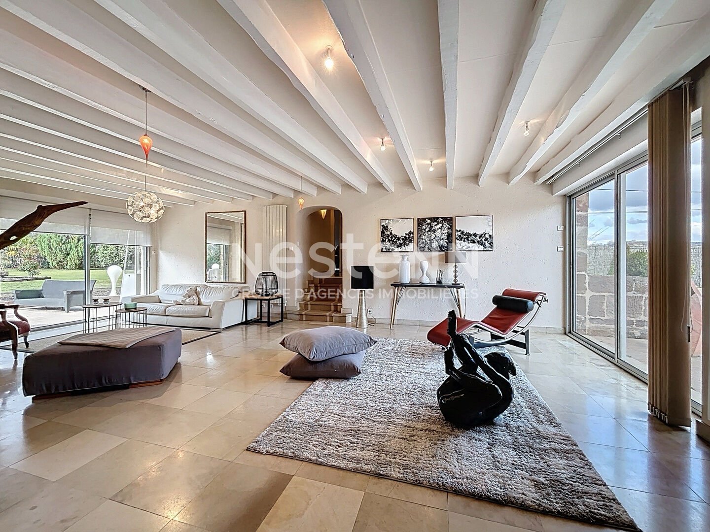 Maison à vendre, 260m², Saint-Pantaléon-de-Larche