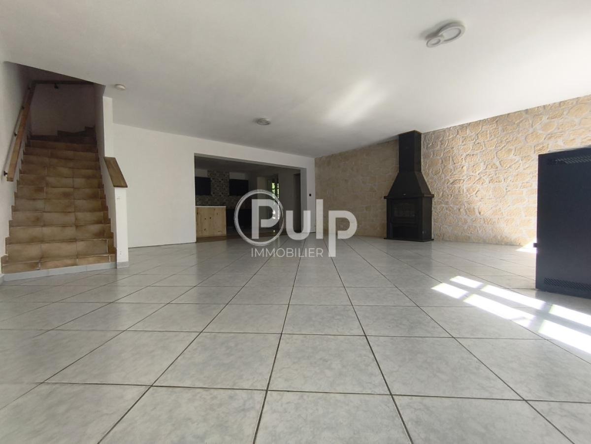 Maison à vendre, 174m², Villeneuve-la-Comtesse