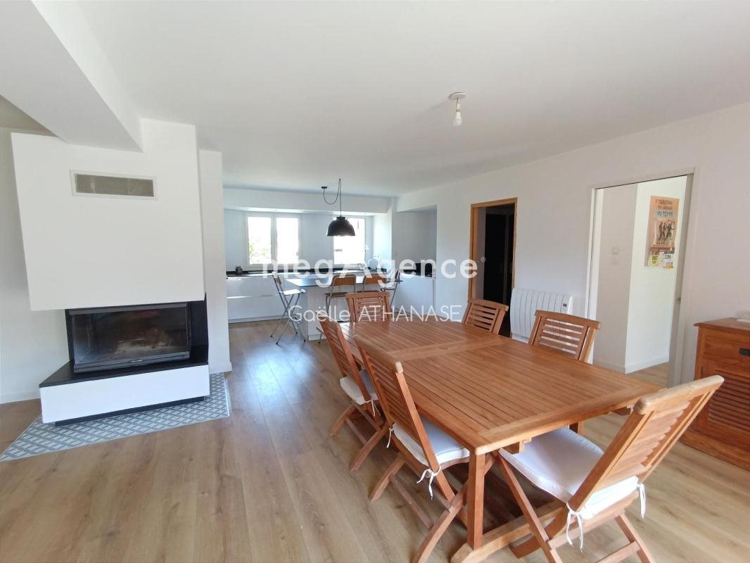 Maison à vendre, 176m², Etrelles