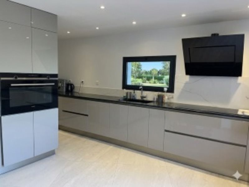Maison à vendre, 205m², Aubagne
