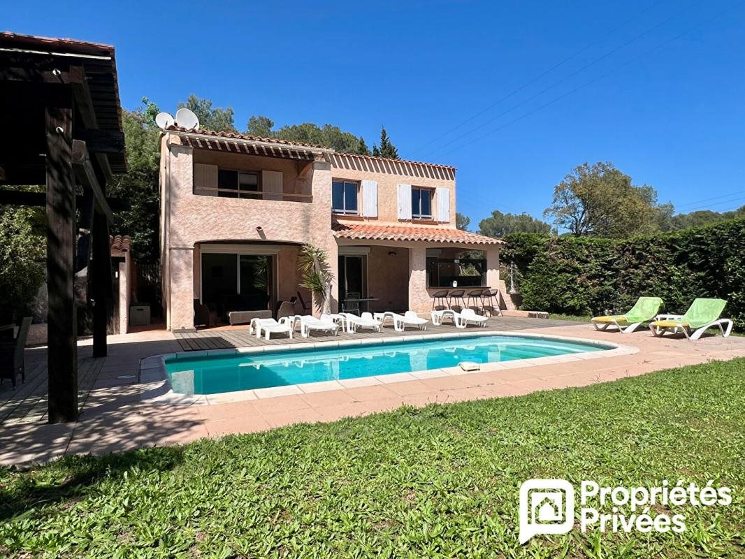 Maison à vendre, 120m², Saint-Raphaël