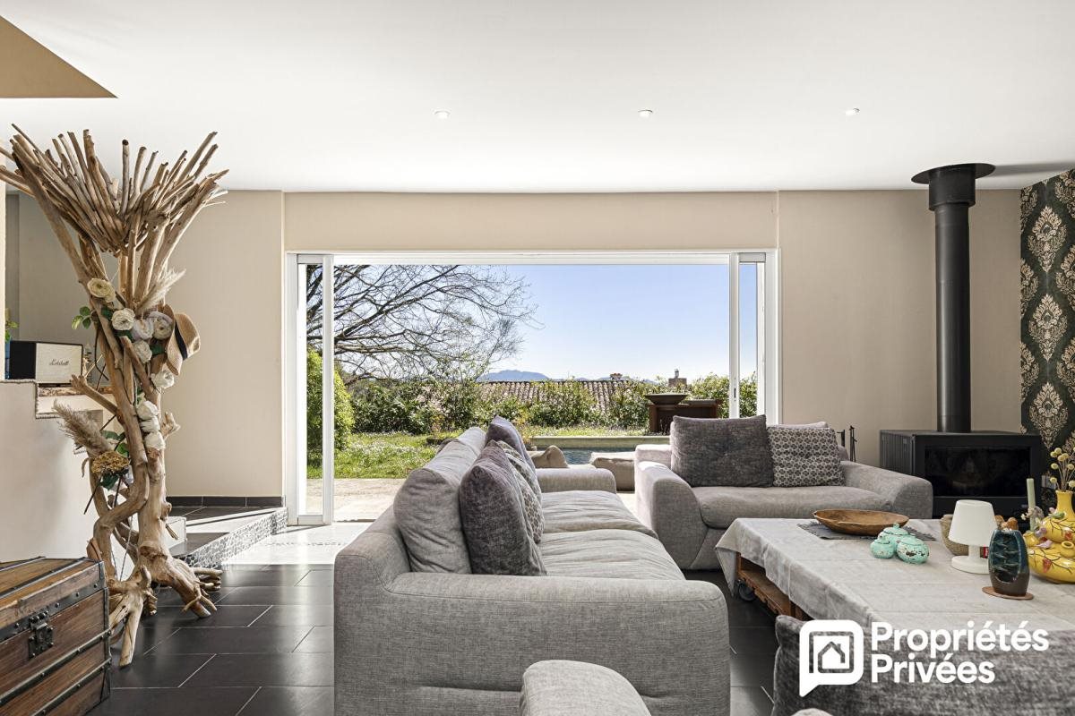 Maison à vendre, 200m², Callian