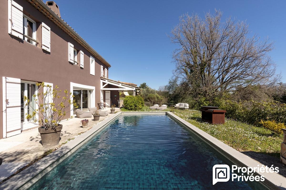 Maison à vendre, 200m², Callian