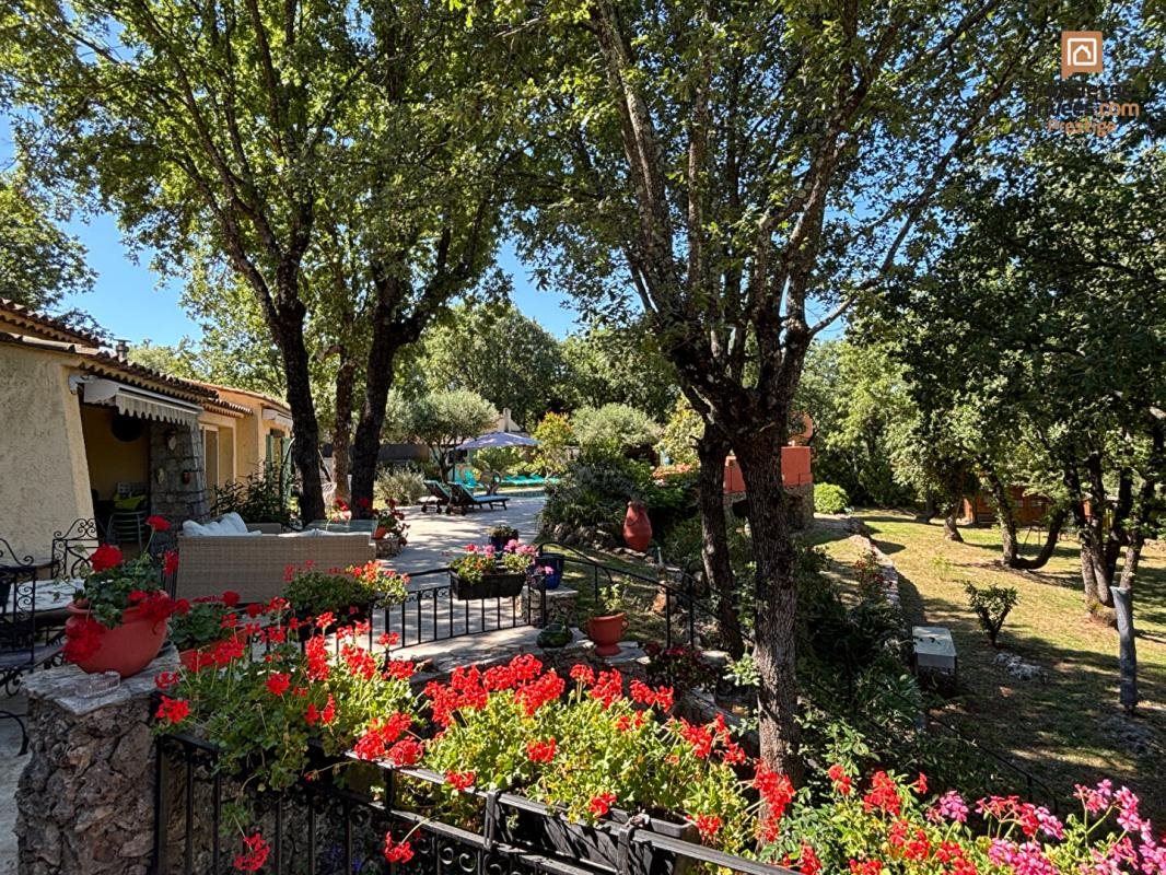 Maison à vendre, 246m², Saint-Paul-en-Forêt