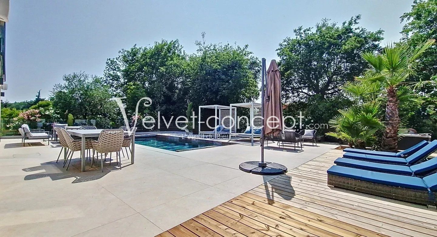 Maison à vendre, 270m², Valbonne