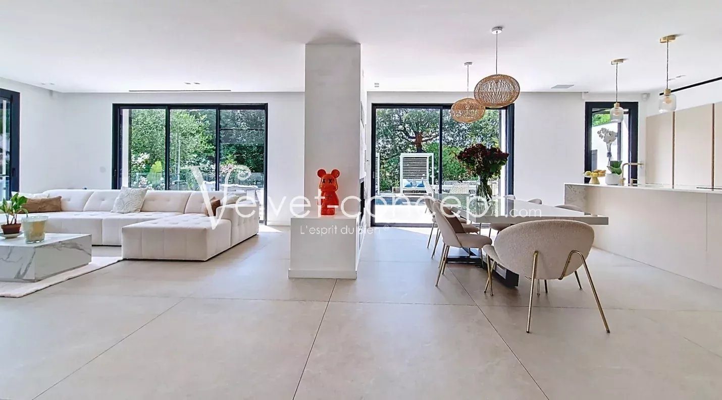 Maison à vendre, 270m², Valbonne