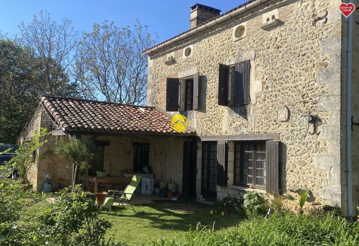 Maison à vendre, 137m², Saint-Amand-de-Vergt