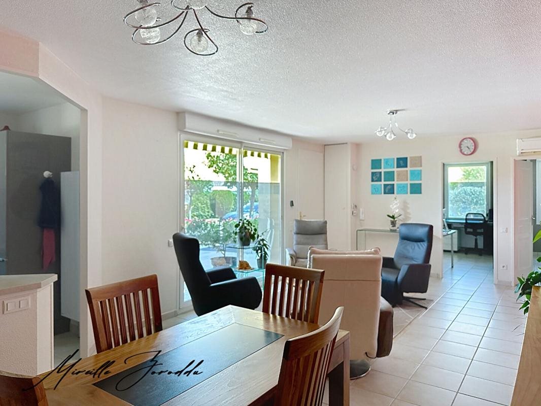 Maison à vendre, 107m², Jonquières-Saint-Vincent