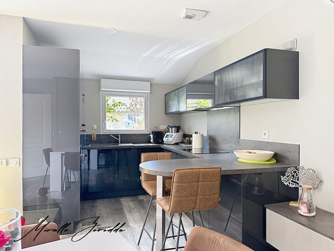 Maison à vendre, 60m², Jonquières-Saint-Vincent