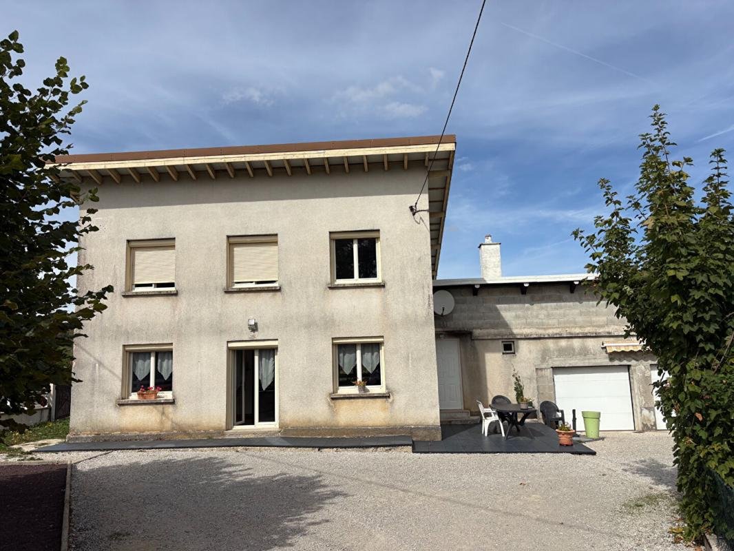 Maison à vendre, 103m², Etival