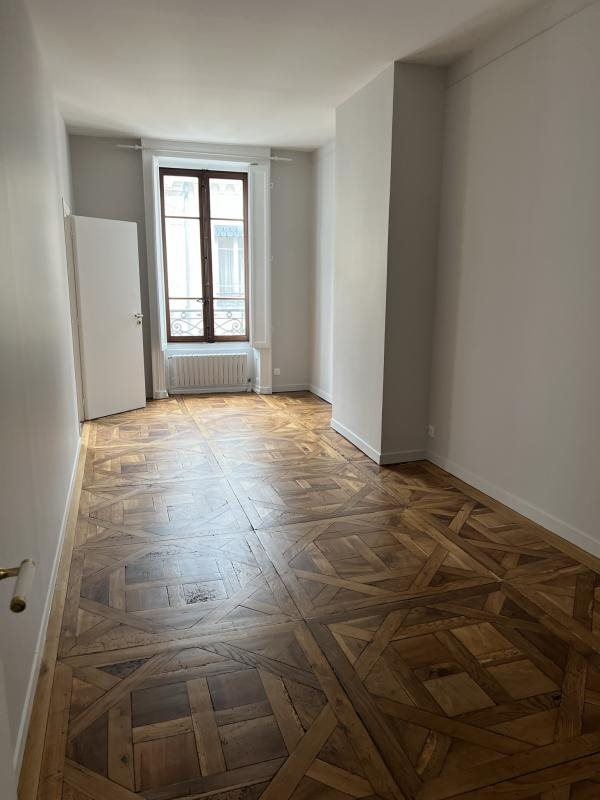 Appartement à louer, 120m², Lyon 2ème