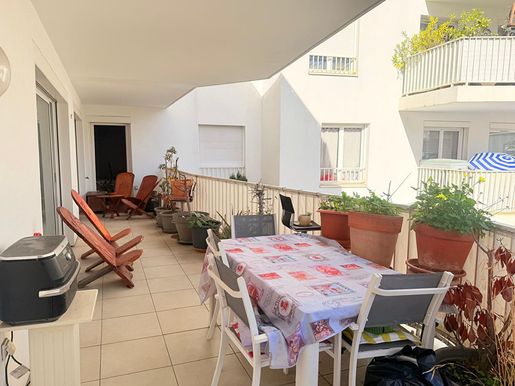 Appartement 4 pièces 83 m² · à Cannes · 83 m² · 576 000 €