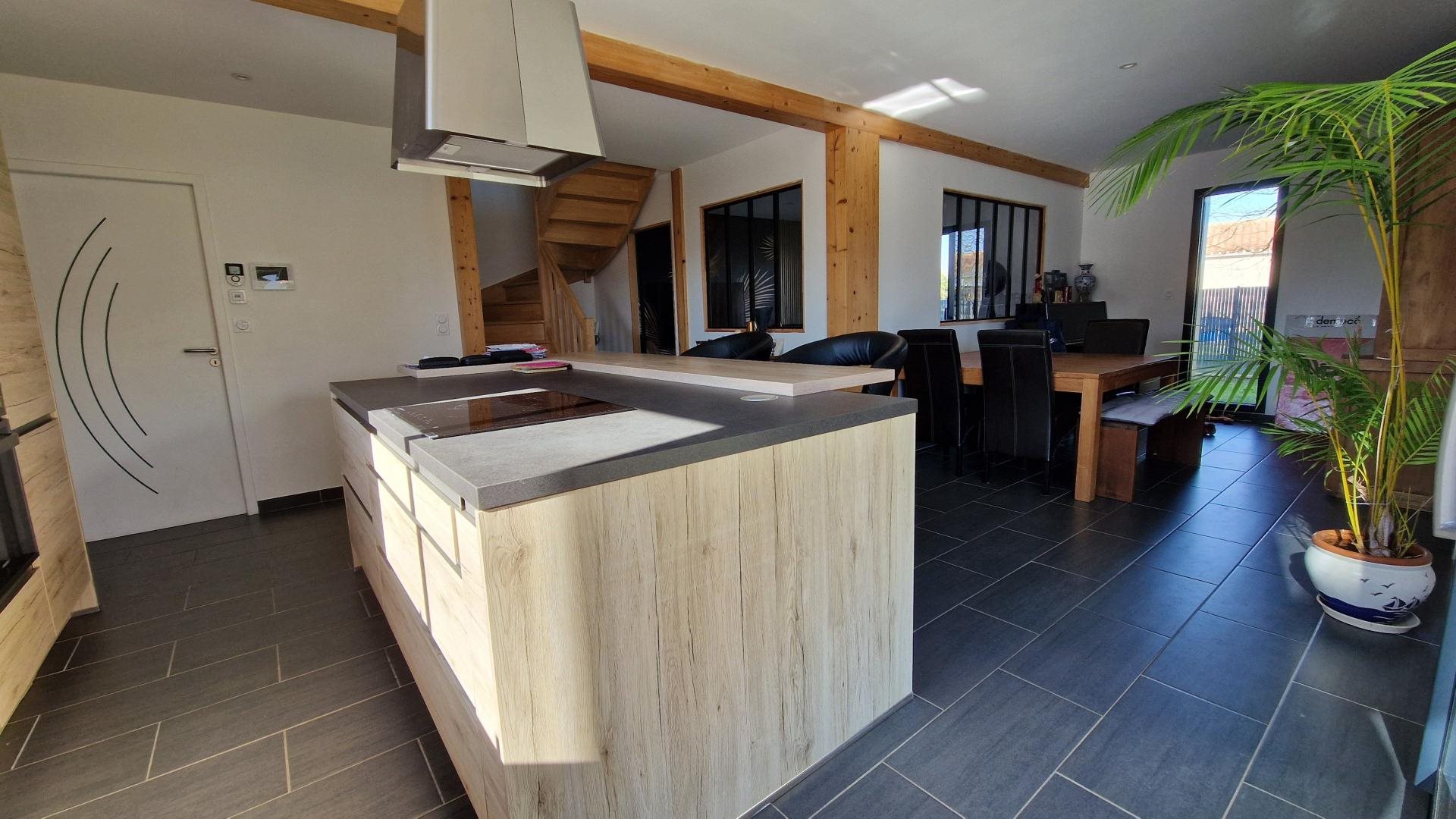 Maison à vendre, 125m², Grosbreuil