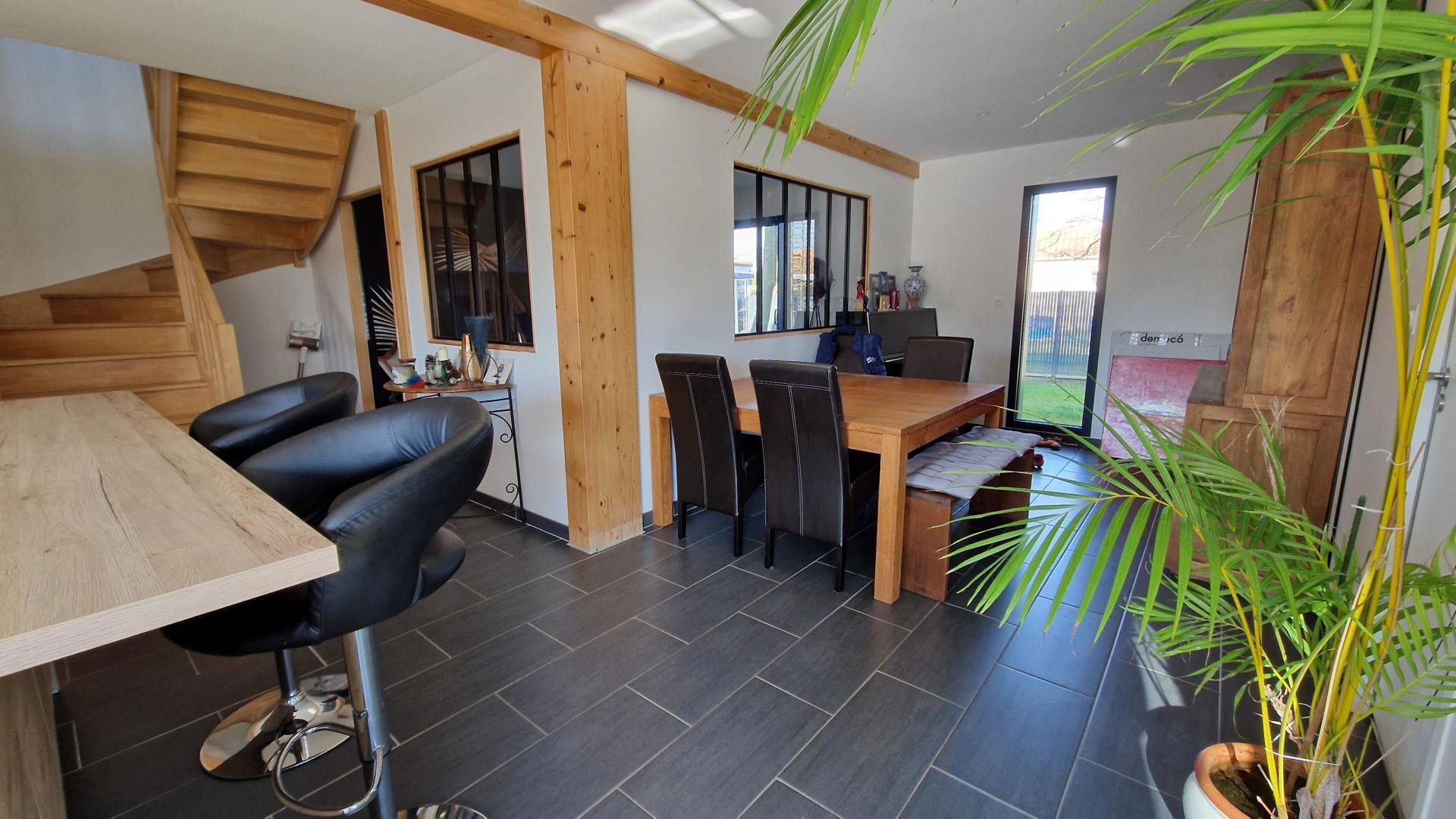 Maison à vendre, 125m², Grosbreuil