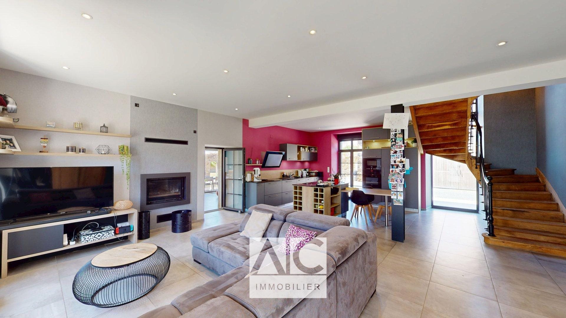 Maison à vendre, 225m², Lanvollon