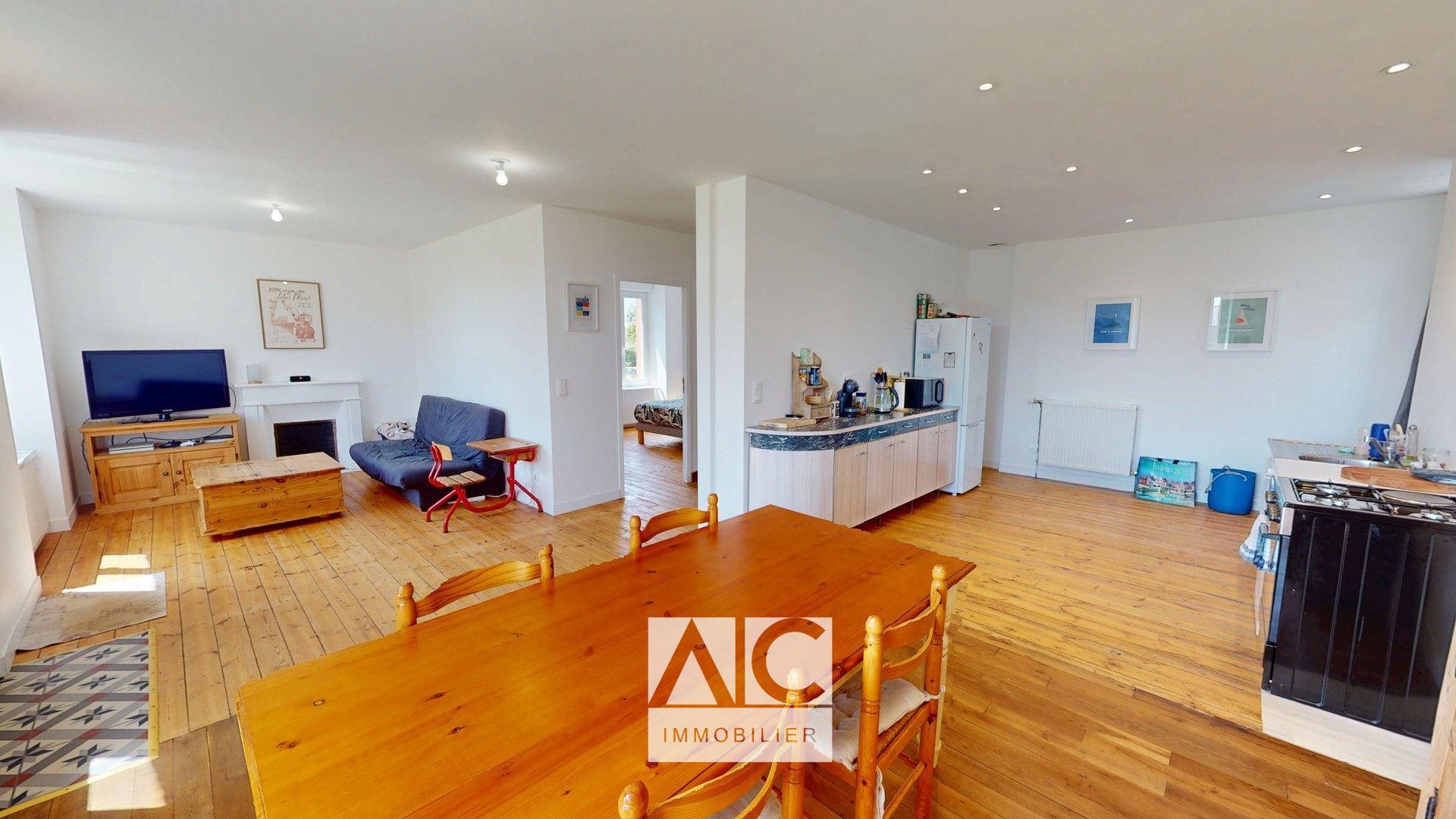 Maison à vendre, 93m², Pléhédel