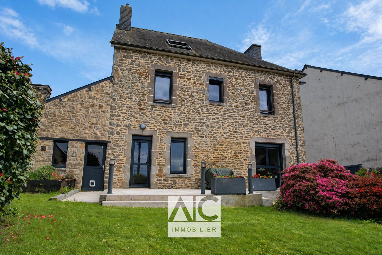Maison à vendre, 156m², Rostrenen