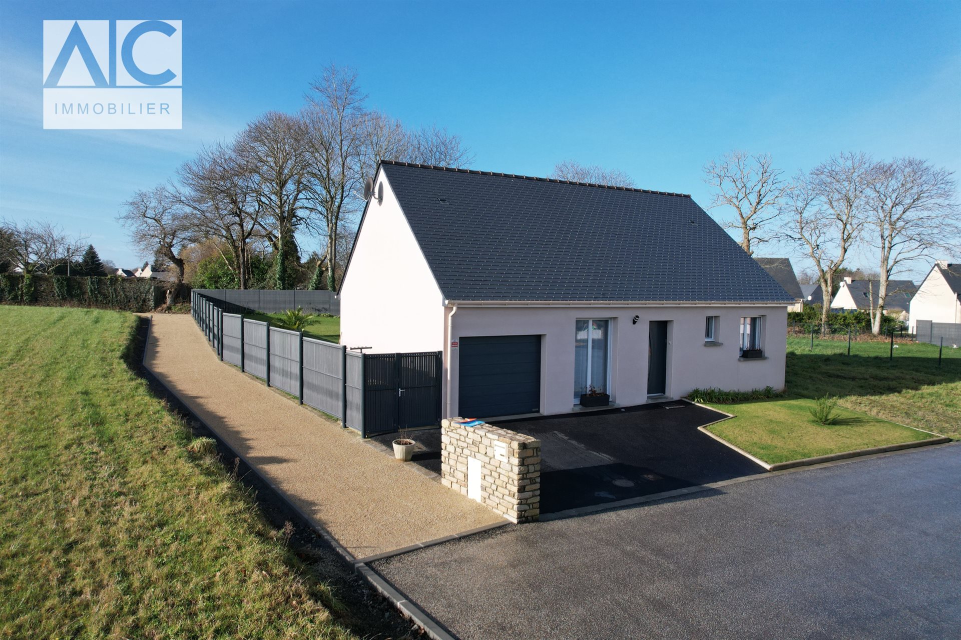 Maison à vendre, 76m², Goudelin