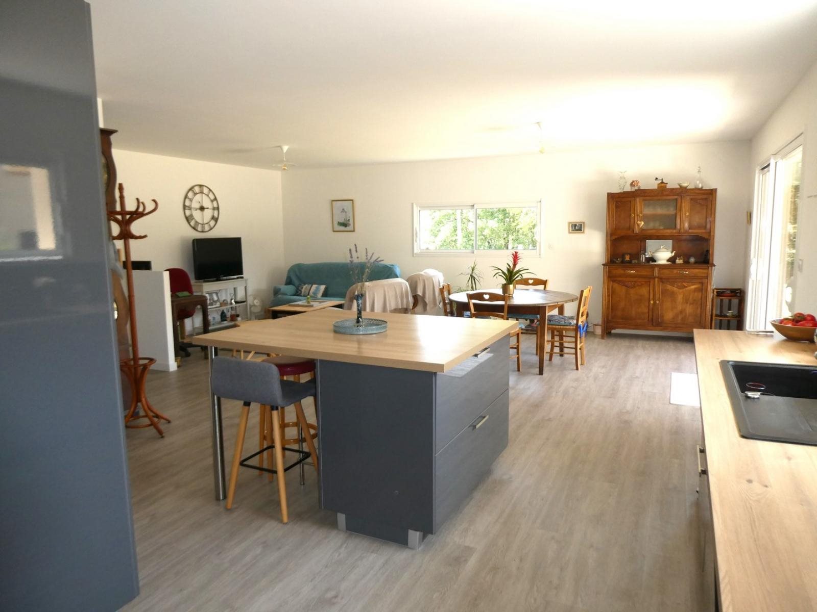 Maison à vendre, 102m², Saint-Michel-Loubéjou