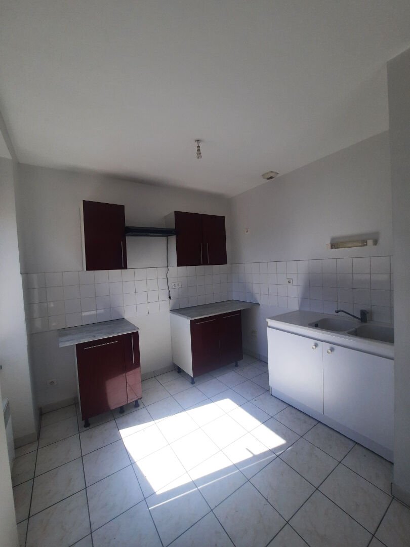Appartement à louer, 68m², Septfonds