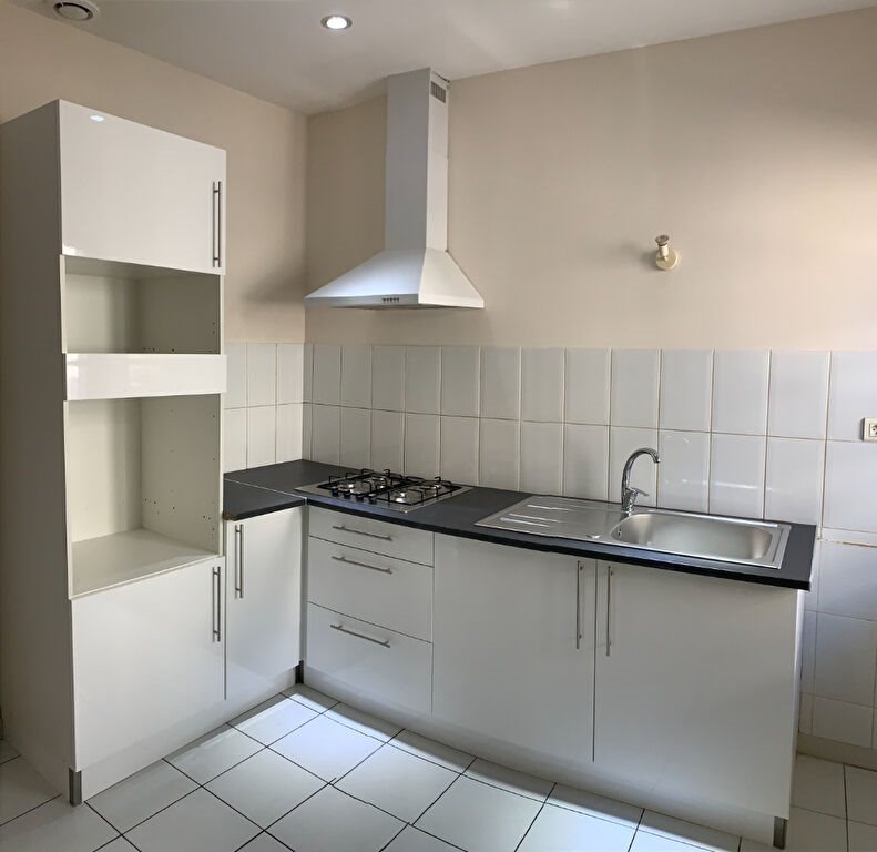 Appartement à louer, 100m², Caussade