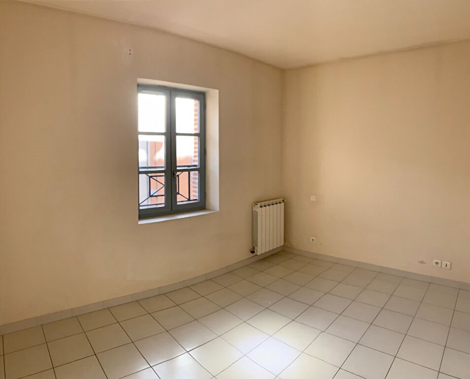 Appartement à louer, 100m², Caussade