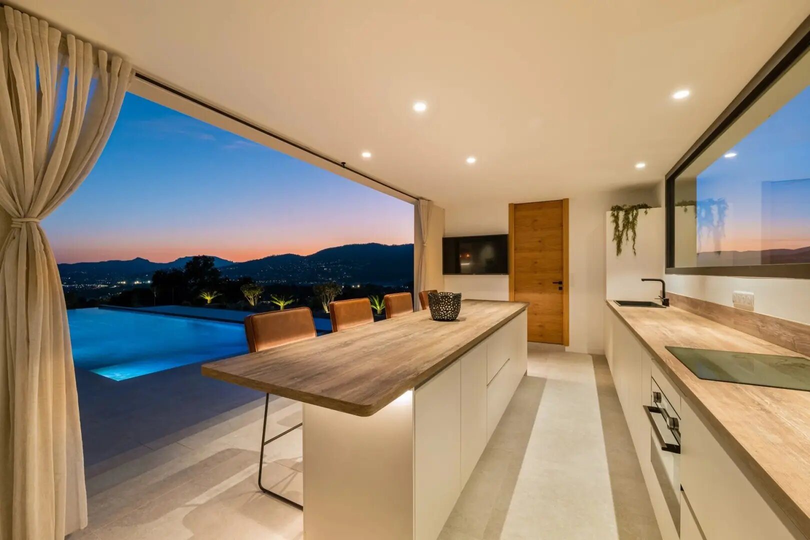 Maison à vendre, 560m², Mougins