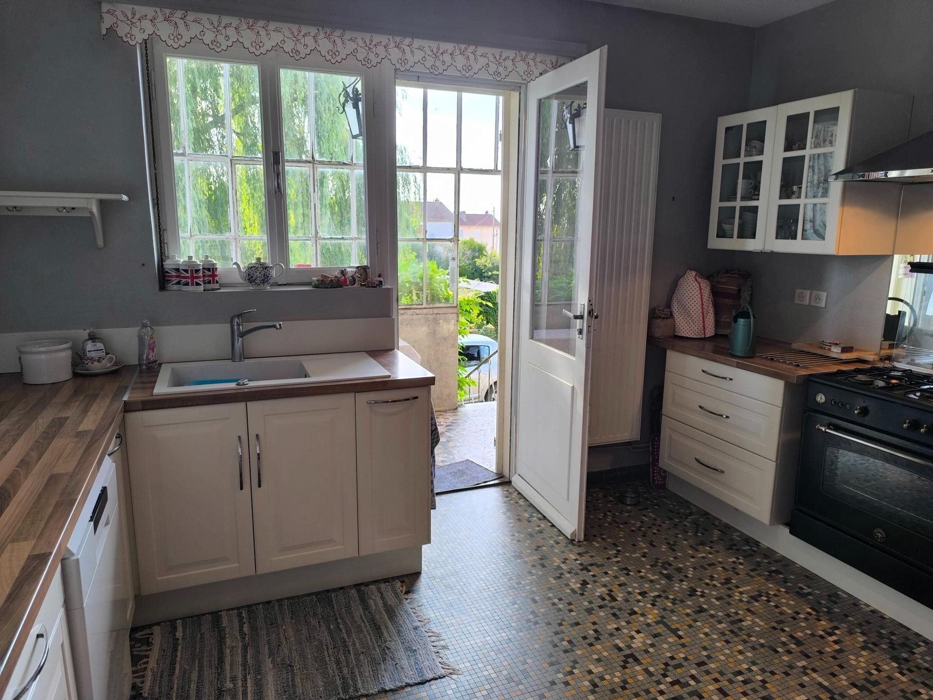 Maison à vendre, 184m², Sainte-Marie-aux-Chênes