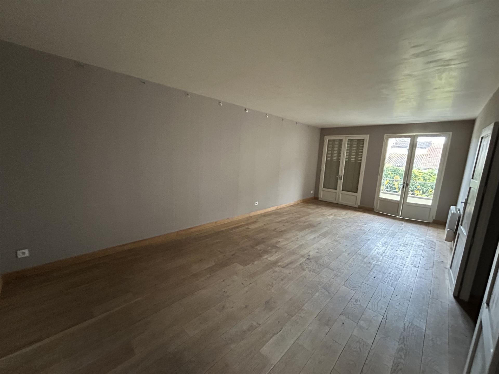 Maison à vendre, 95m², Villeneuve-sur-Lot