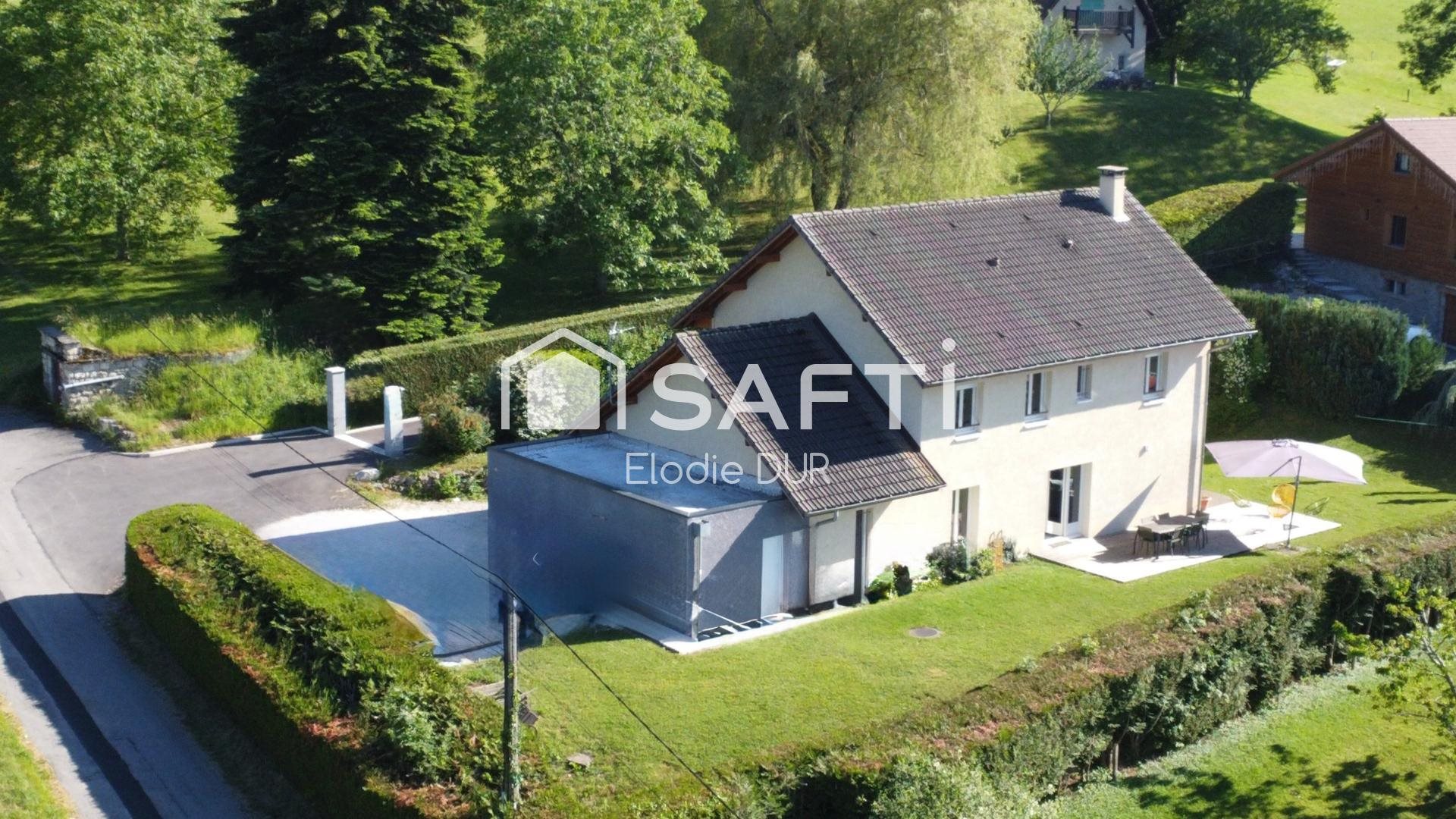 Maison à vendre, 165m², Montcel