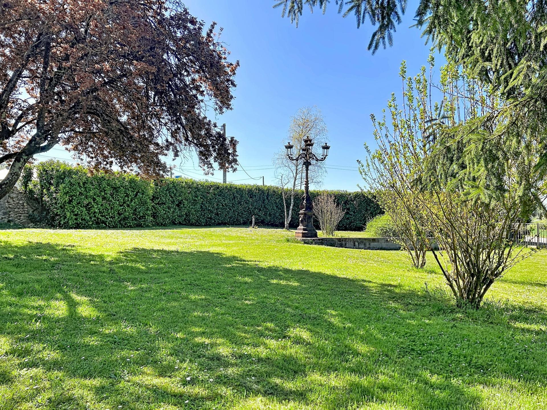 Maison à vendre, 280m², Saint-Ondras