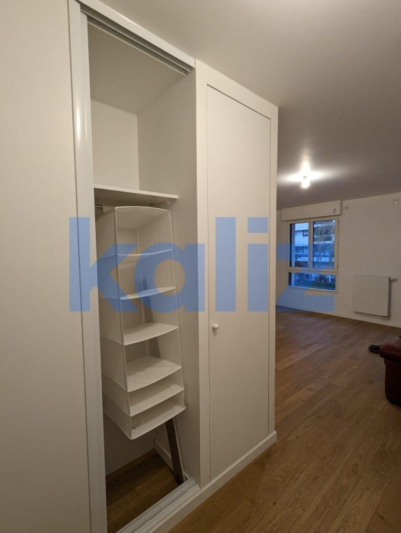 Appartement à louer, 44m², Clichy