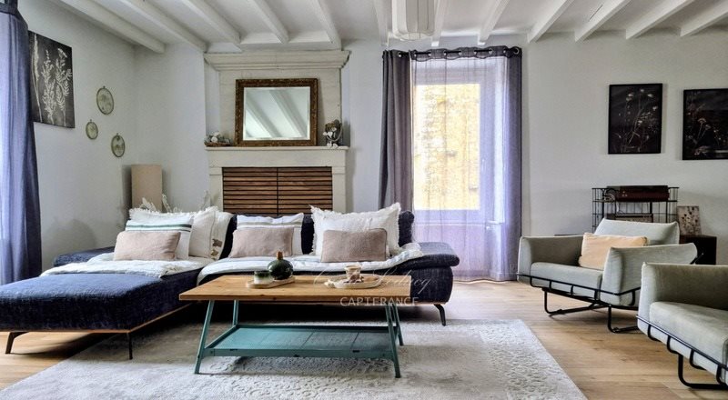 Maison à vendre, 270m², Saint-Christophe-sur-Roc