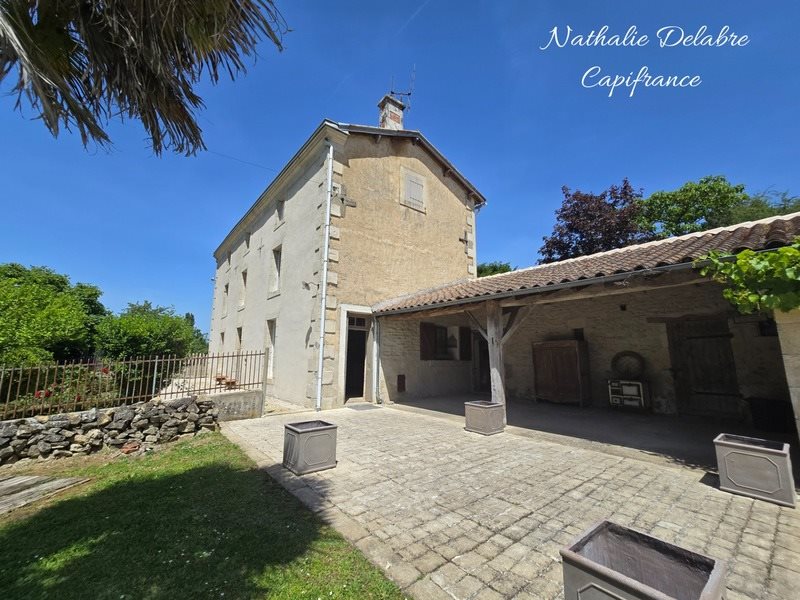 Maison à vendre, 209m², Nanteuil