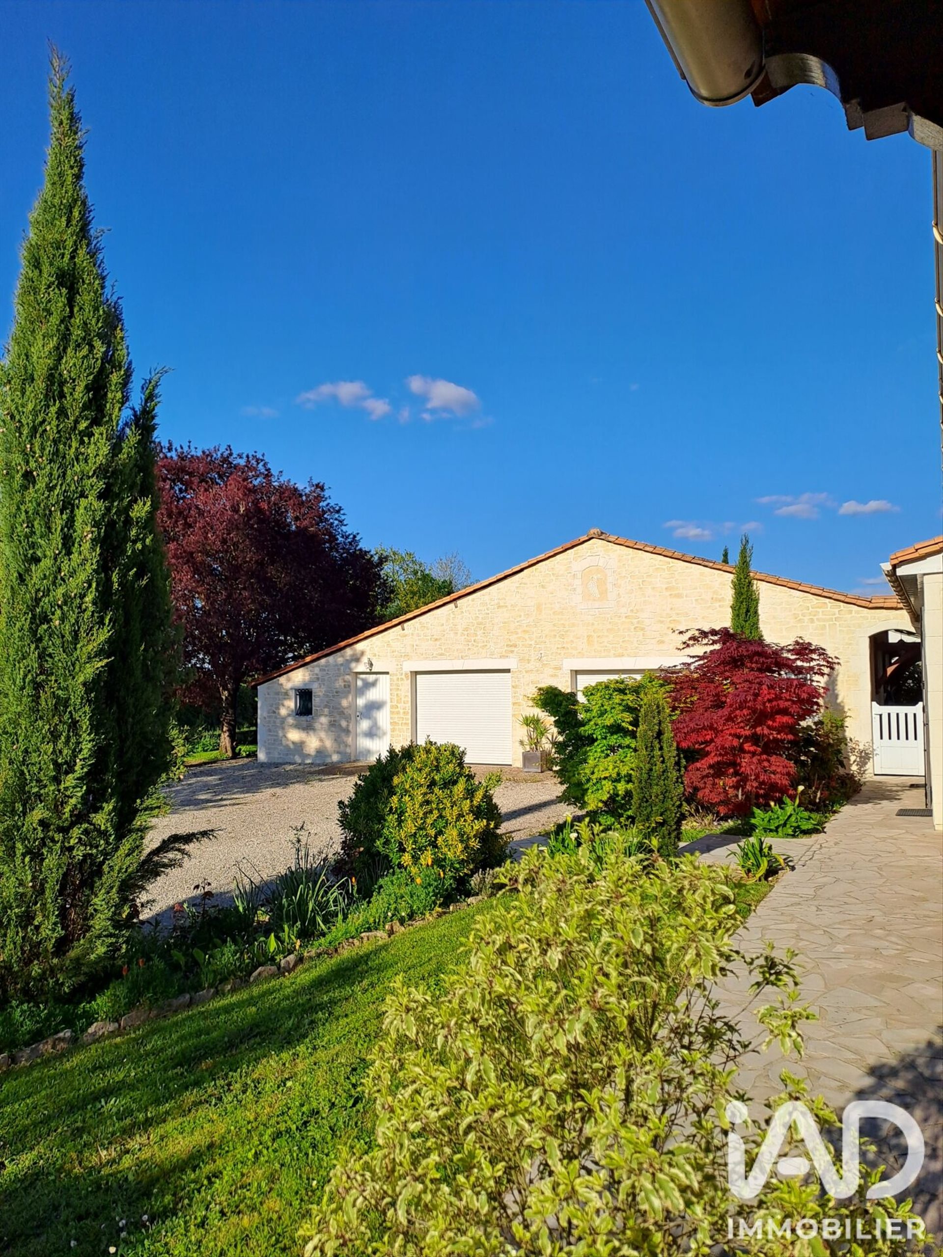 Maison à vendre, 134m², Charmé
