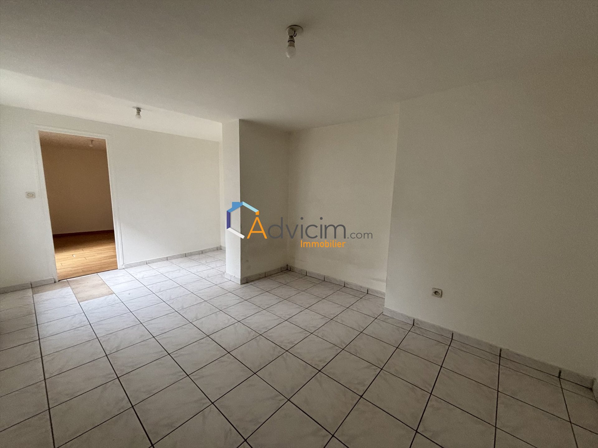 Appartement à louer, 34m², Orléans