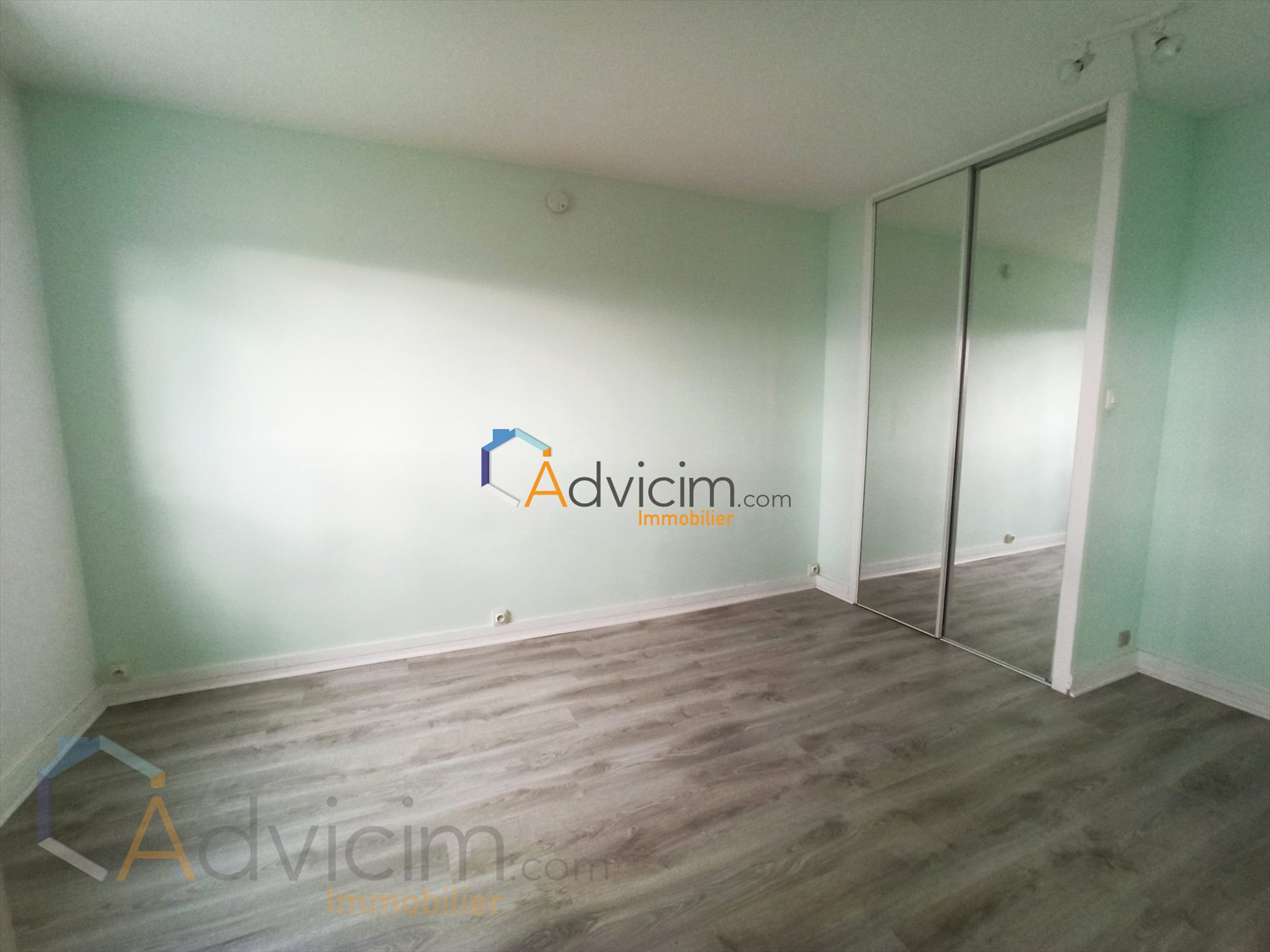Appartement à louer, 43m², Orléans