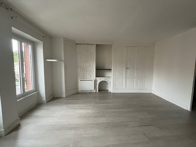 Appartement à louer, 80m², Champeix