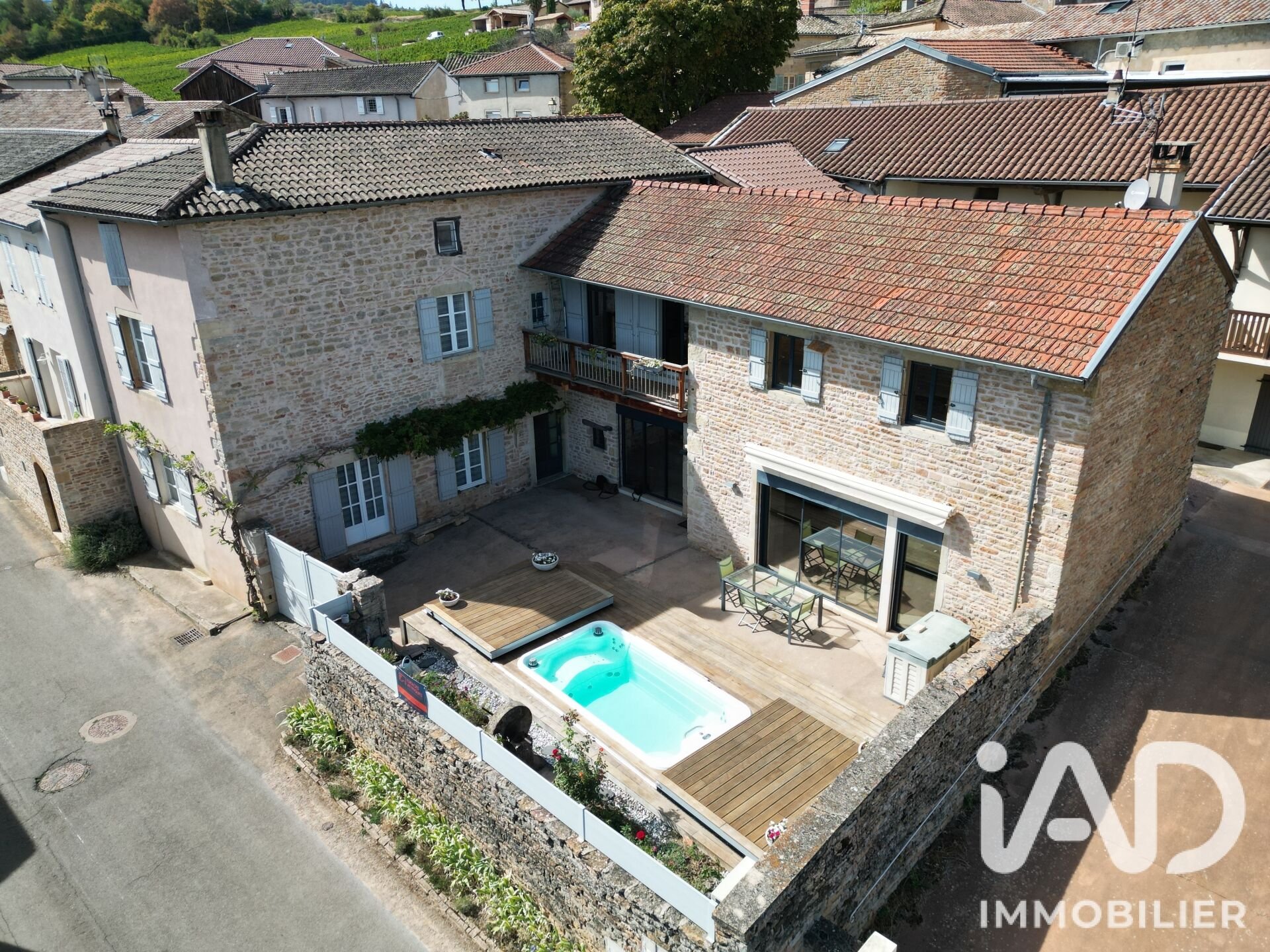 Maison à vendre, 289m², Solutré-Pouilly
