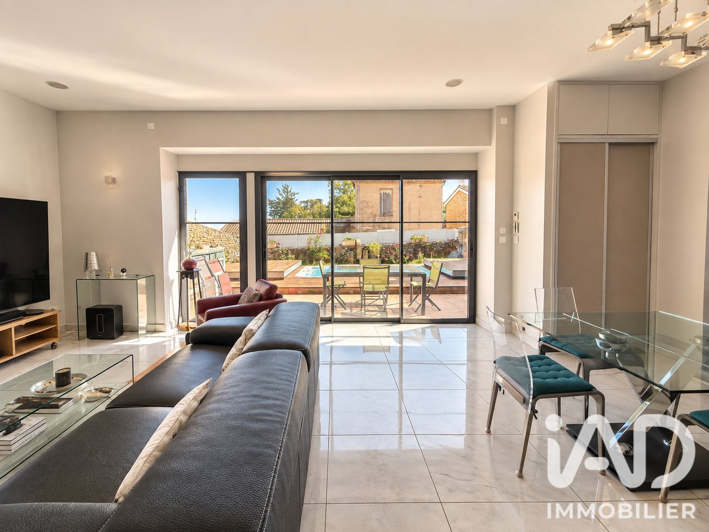 Maison à vendre, 289m², Solutré-Pouilly